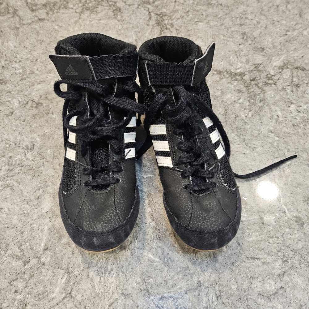Youth wrestling shoes, little boys size 1